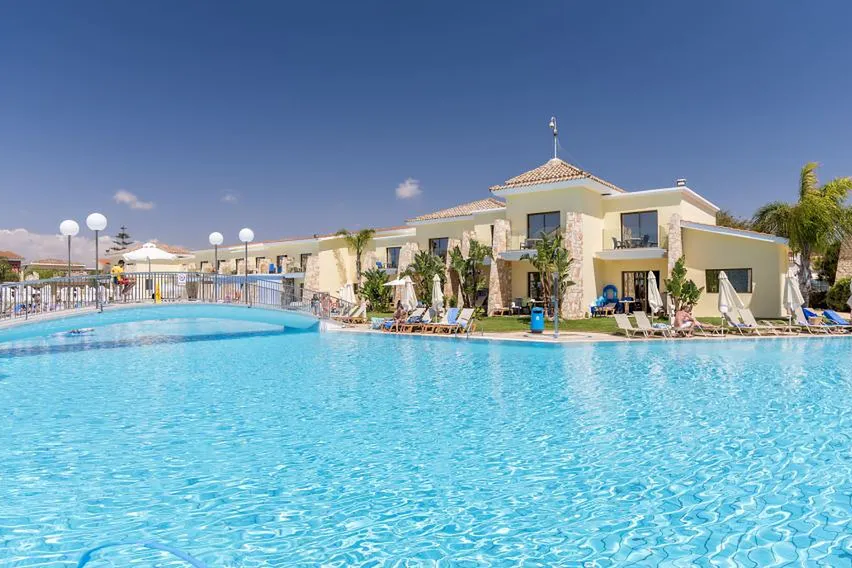 Hotel Atlantica Aeneas Resort & Spa